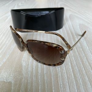 Salvatore Ferragamo NWOT women’s brown sunglasses